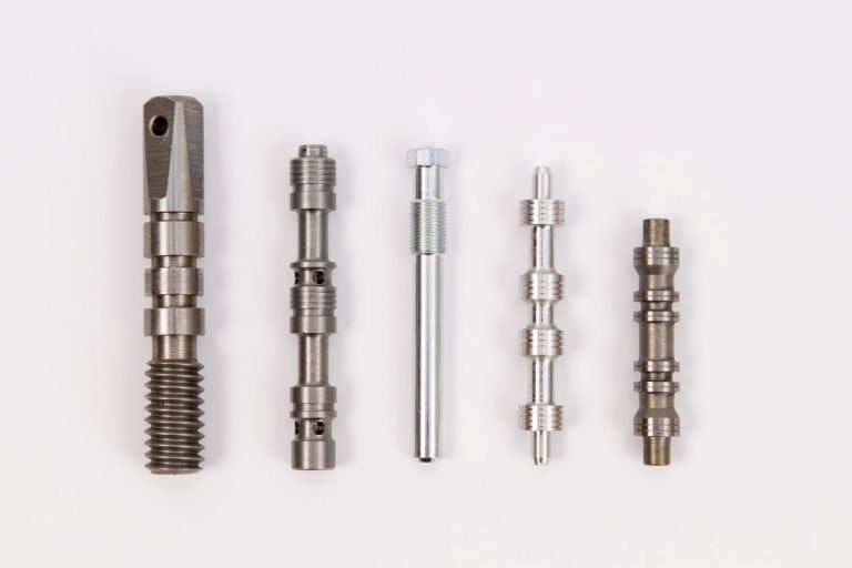 CNC turned steel shafts and pivot pins